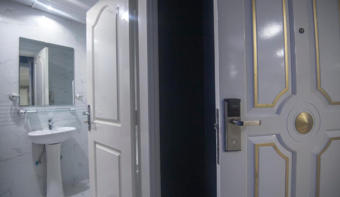 Dreamwhite Hotel Dubai Ngoại thất bức ảnh